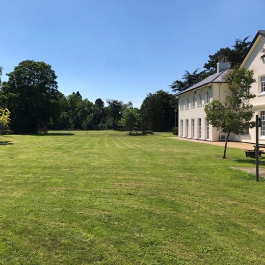 Easthorpe School and the surrounding large private grounds